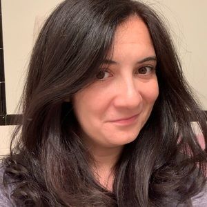 Meet your Posher, Elizabeth